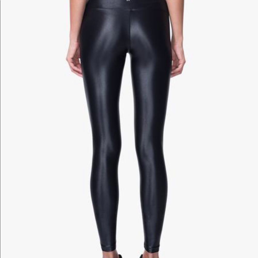 Koral liquid leggings
